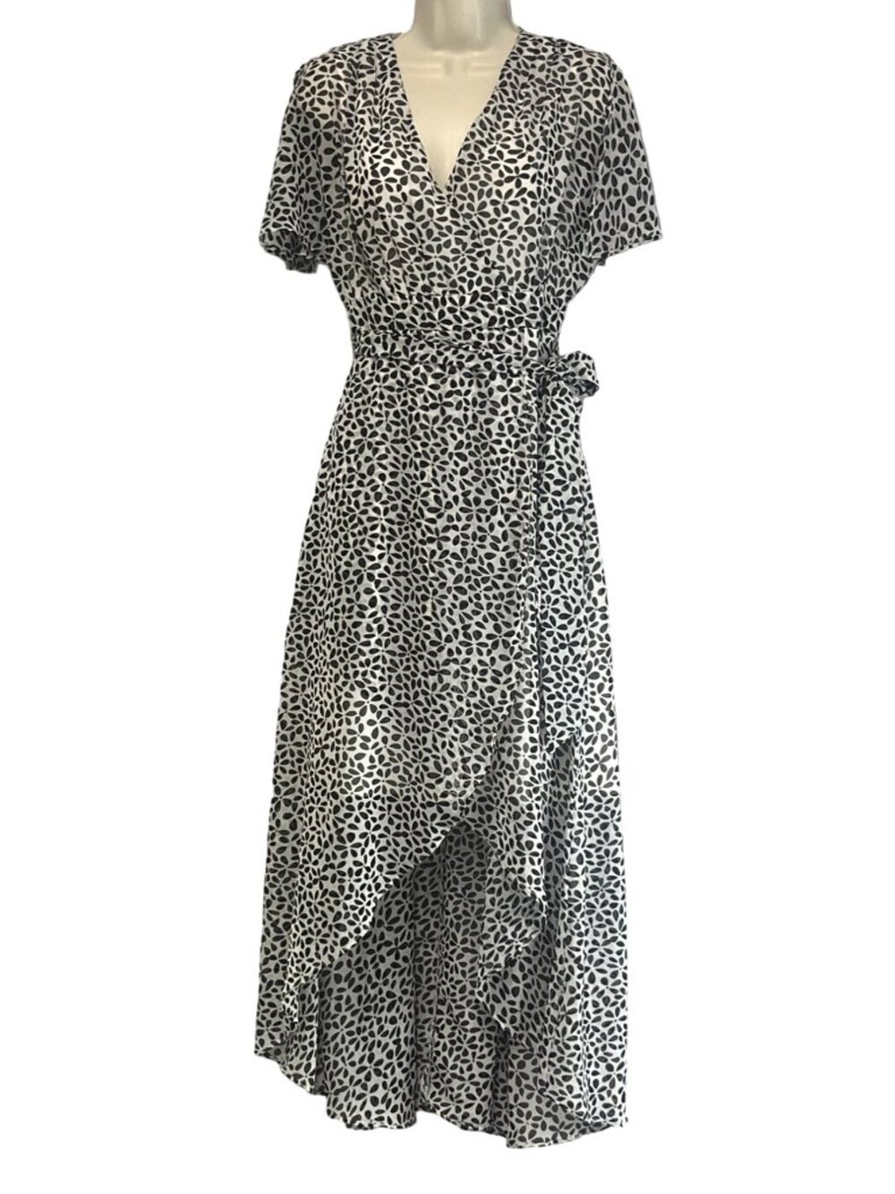 Eliza J. Split Sleeve Faux Wrap Dress, White/Black, Sz. 0 - Picture 2 of 12